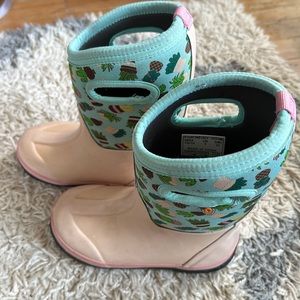 Cactus winter Bog boots Size 1
